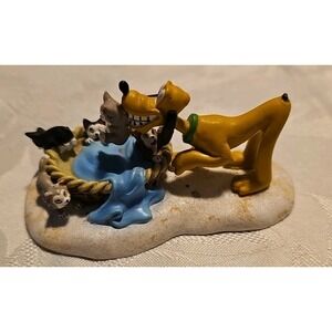 Department Dept 56 Pluto's Kittens Mickey's Merry Christmas Village DAMAGED